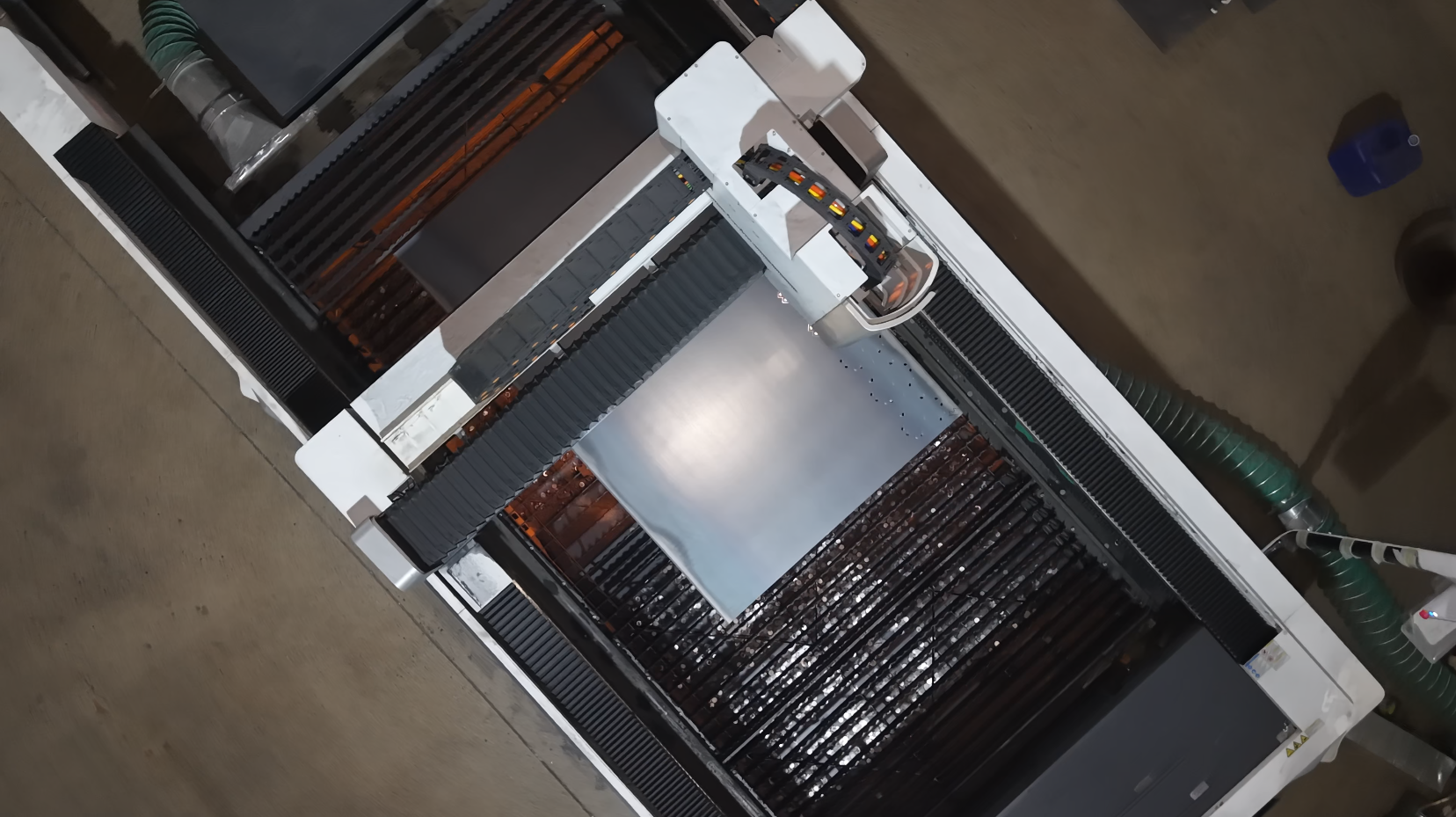 Laser cutting